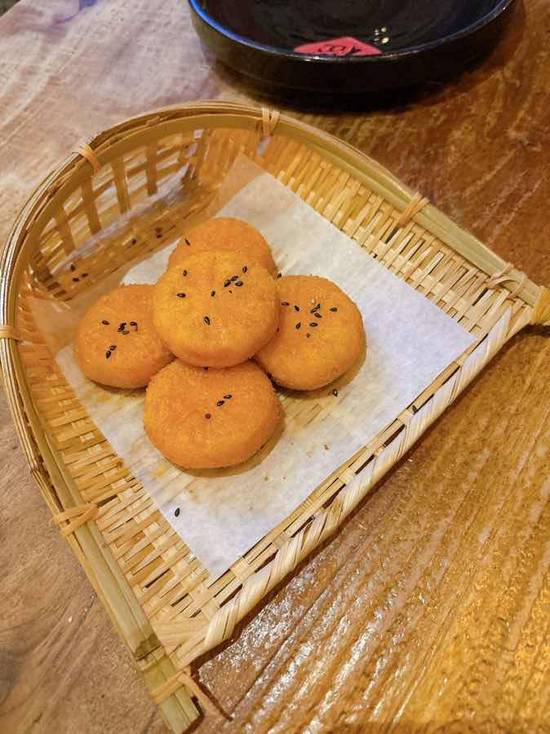 Red Bean Pumpkin Pie 香糯南瓜饼